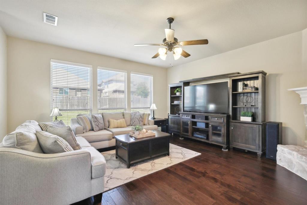1104 Dove Haven Drive