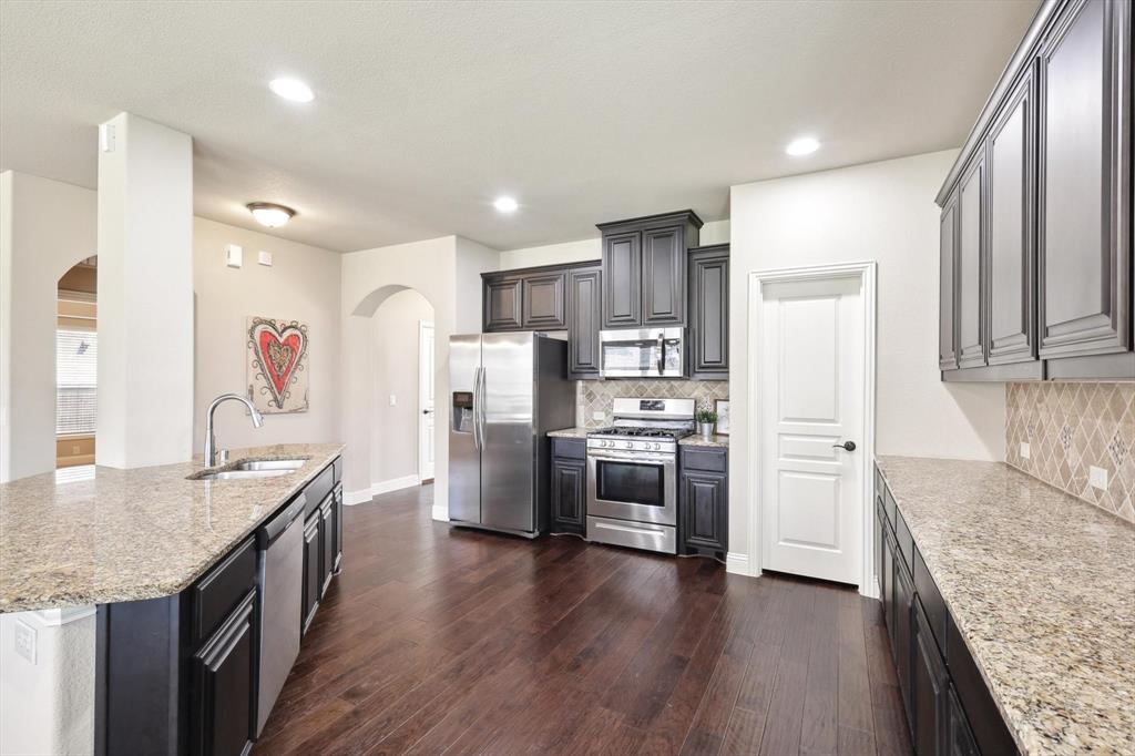 1104 Dove Haven Drive
