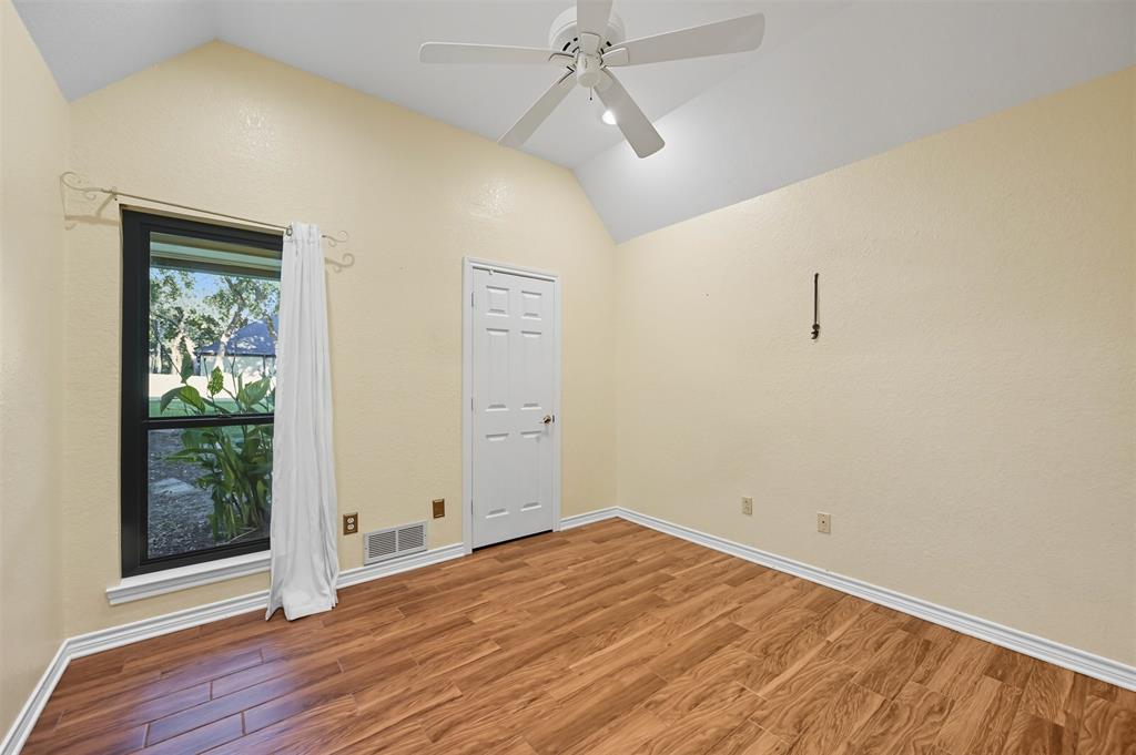 BELAIRE HILLS ESTATES - Residential Lease