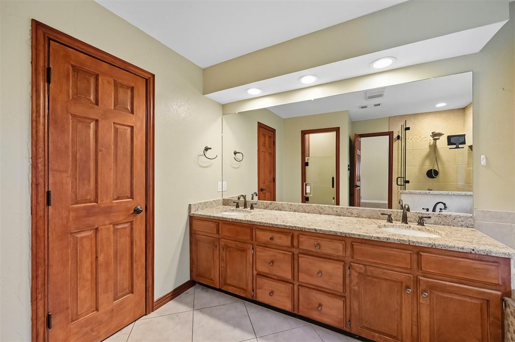 BELAIRE HILLS ESTATES - Residential Lease