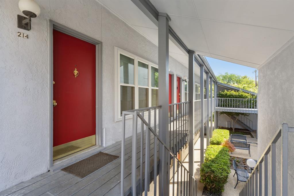 Cloisters Condo - Residential Lease