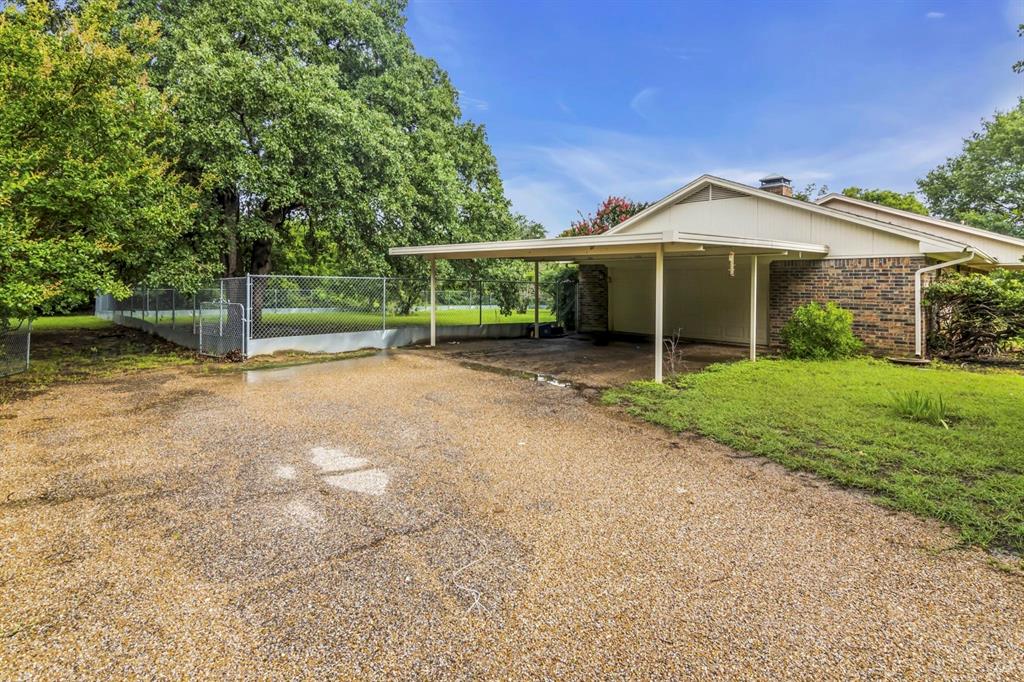 450 Briarwood dr Drive