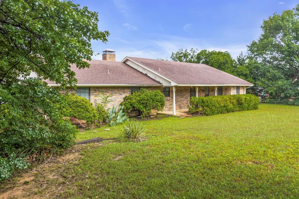 450 Briarwood dr Drive
