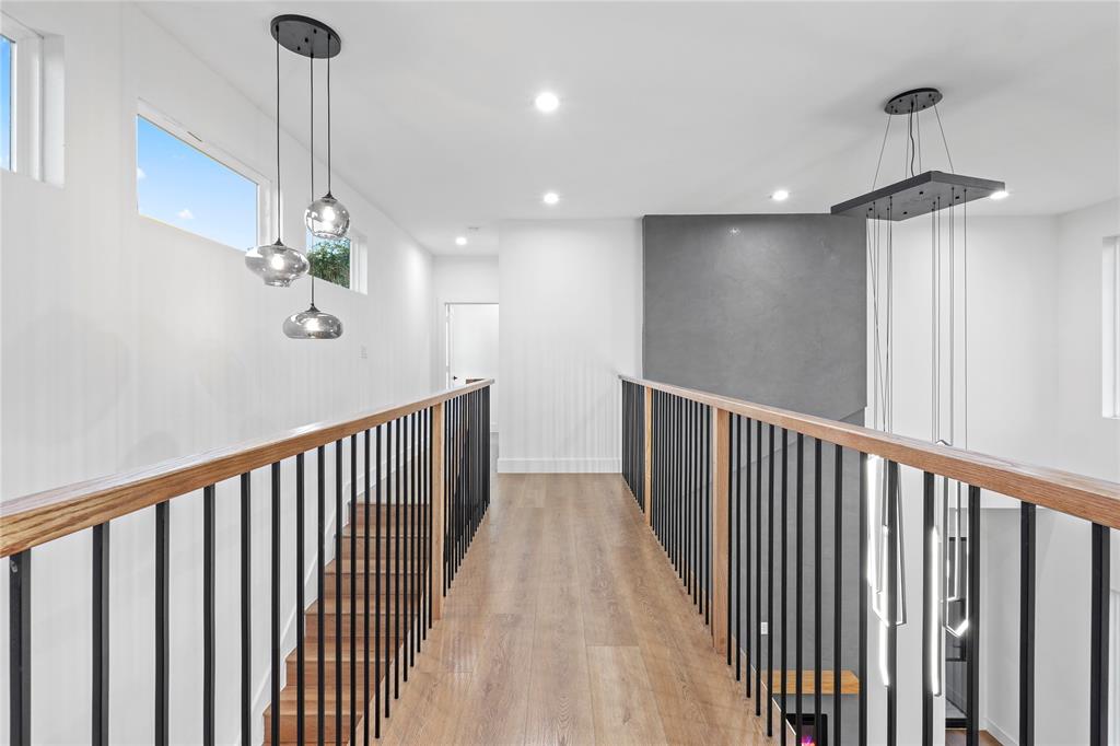 Irwins Alex M - Residential