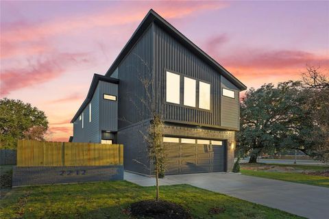 2212 Marburg Street Dallas TX 75215