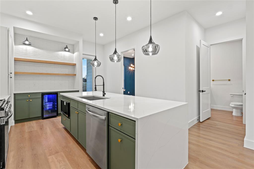 Irwins Alex M - Residential