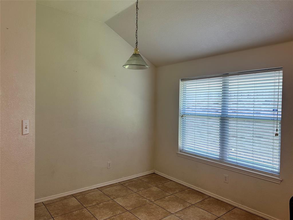 1547 Kensington Place