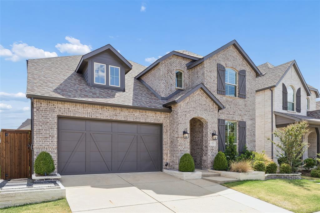 828 Harrington Lane