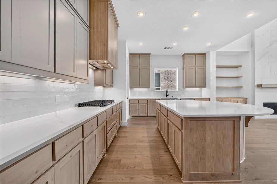 4341 Lamplights Drive