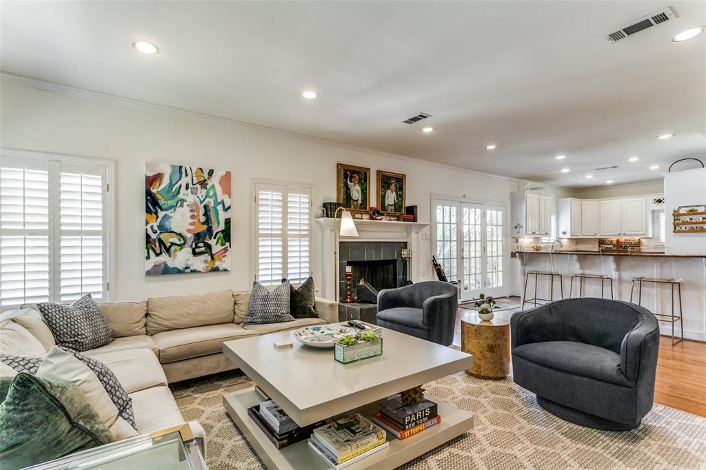 7302 Wentwood Drive