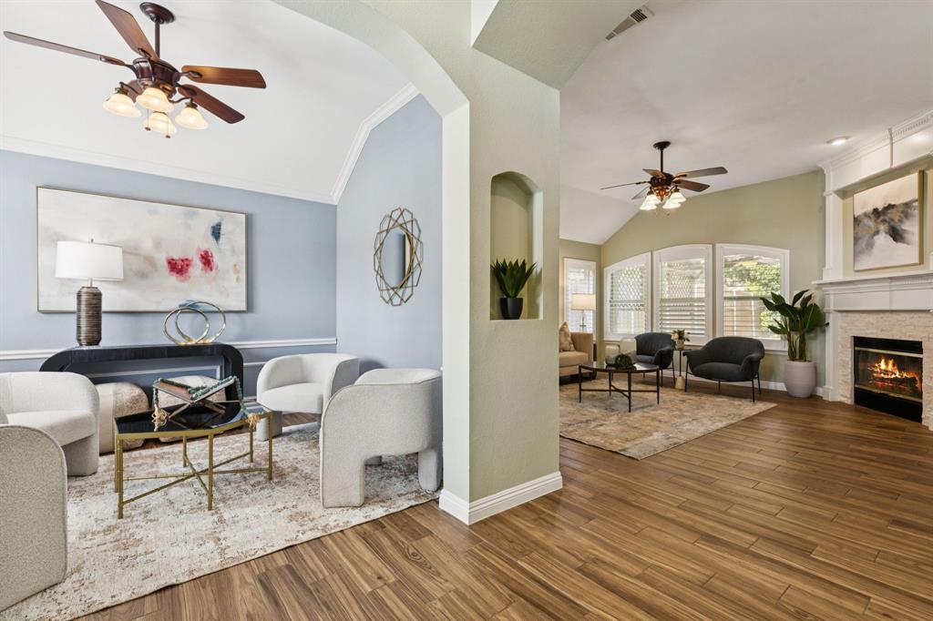423 Walnut Drive