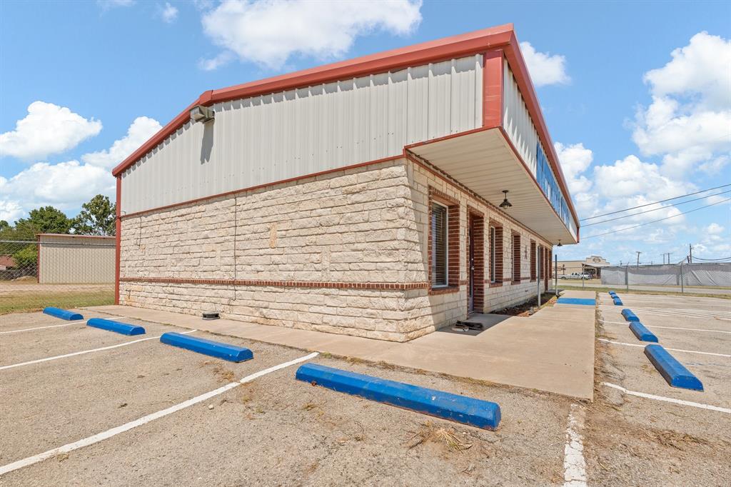 Granbury Park - Commercial Sale