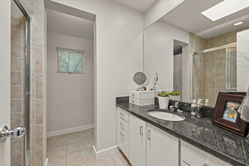 Travis Ave Condo 4231-4233 - Residential