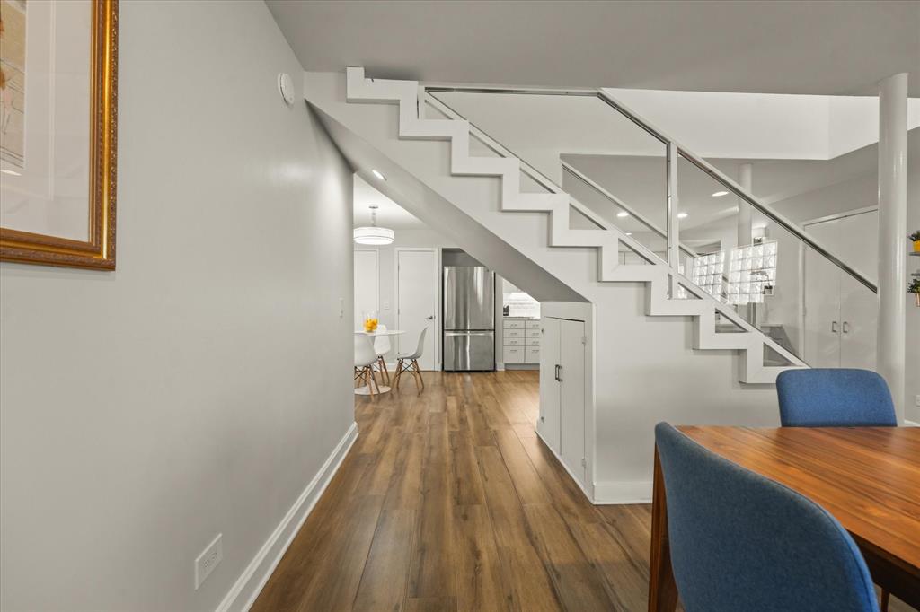 Travis Ave Condo 4231-4233 - Residential