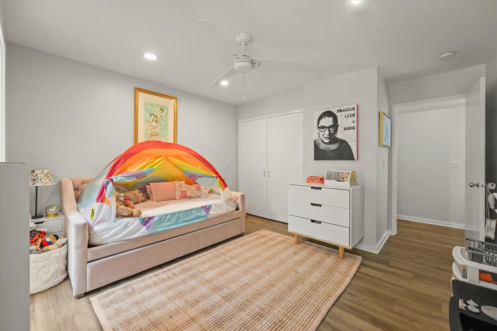 Travis Ave Condo 4231-4233 - Residential