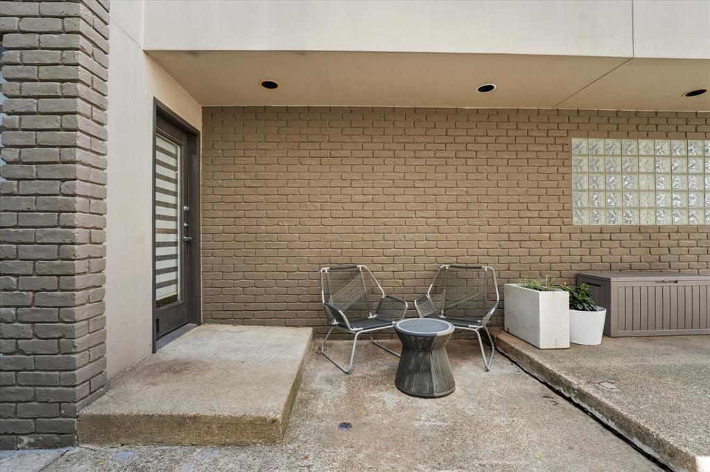 Travis Ave Condo 4231-4233 - Residential