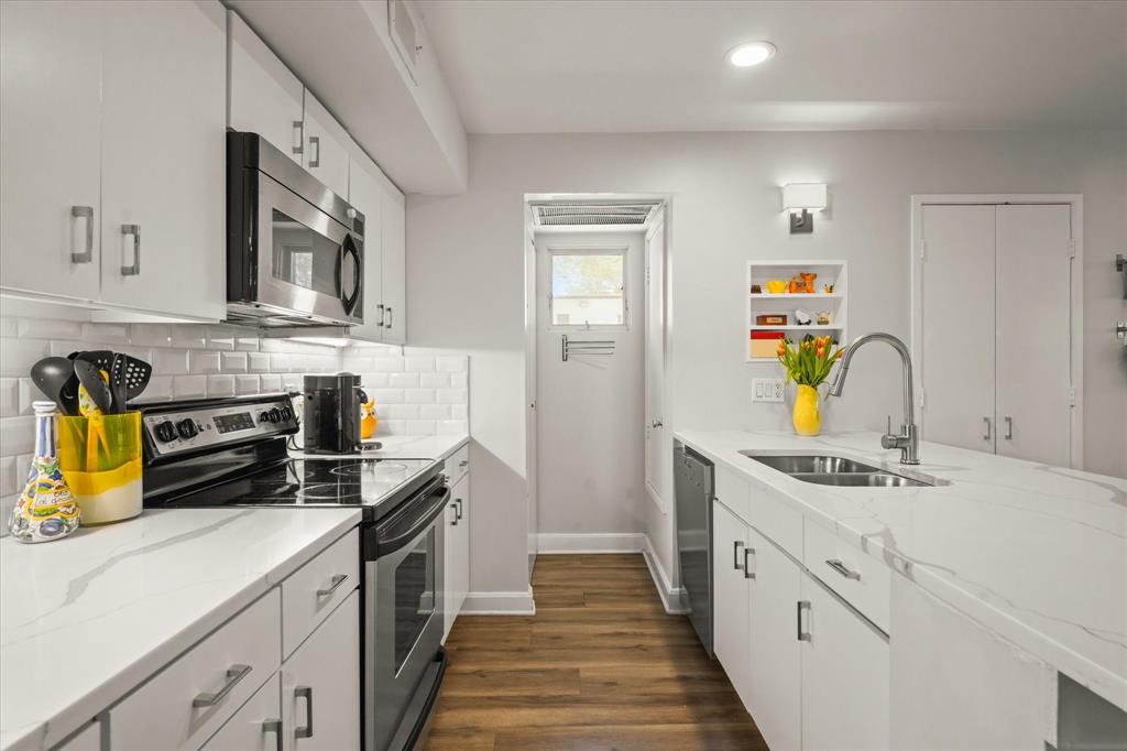 Travis Ave Condo 4231-4233 - Residential