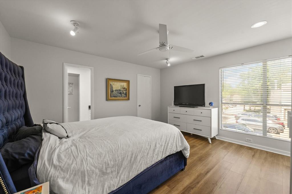 Travis Ave Condo 4231-4233 - Residential