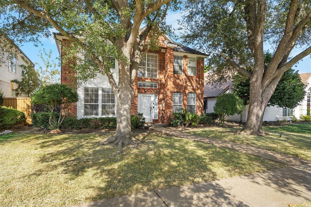 1719 Live Oak Lane