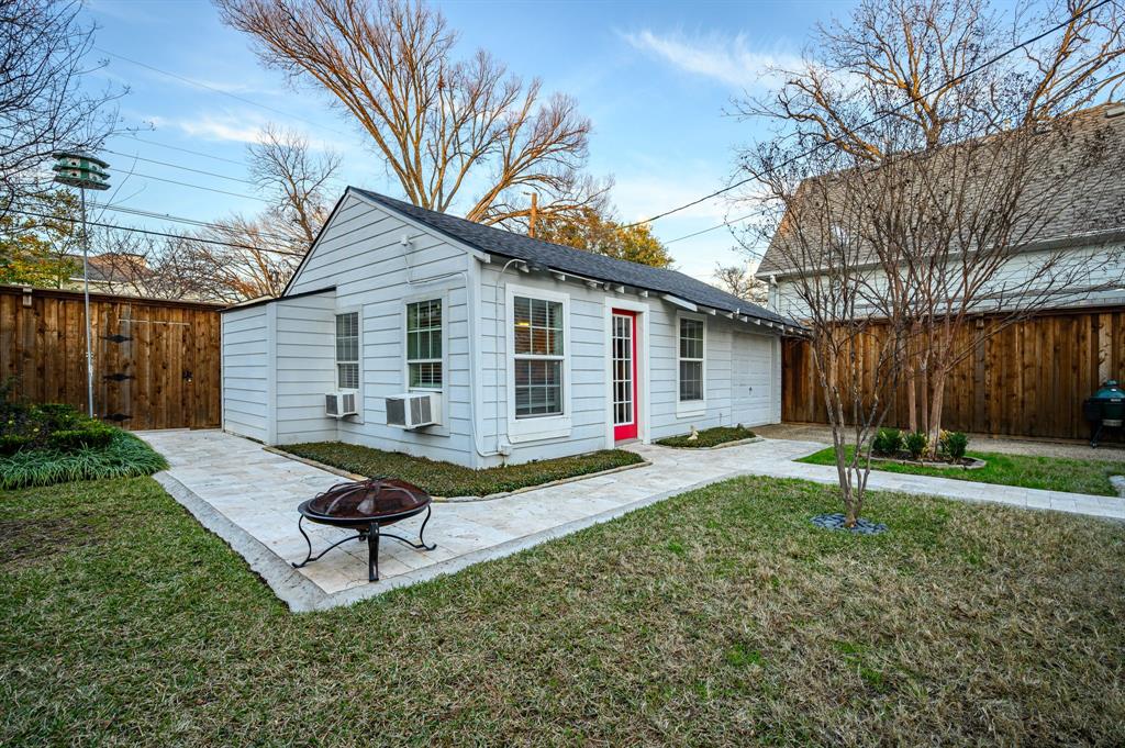 Highland Park High School - Residential