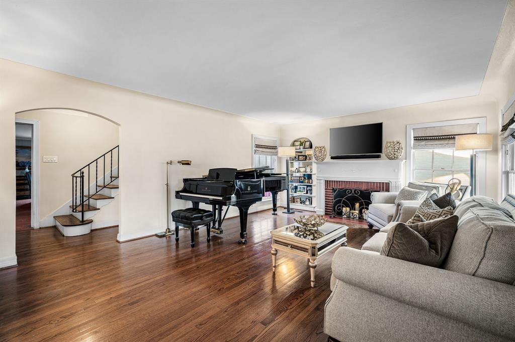 Highland Park High School - Residential