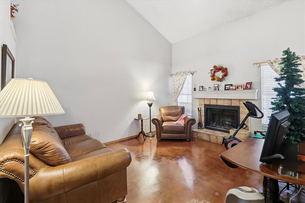 Creekside Twnhms Ph 1 - Residential