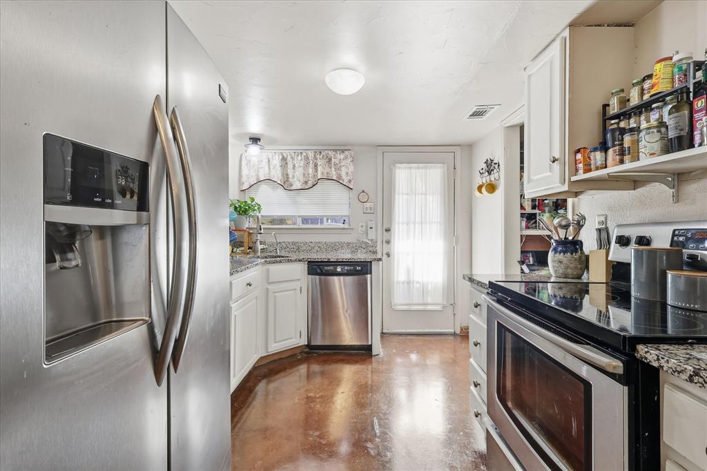 Creekside Twnhms Ph 1 - Residential