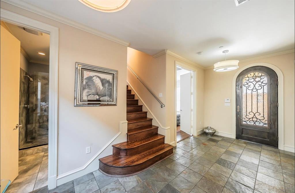 Bella Rosa - Residential