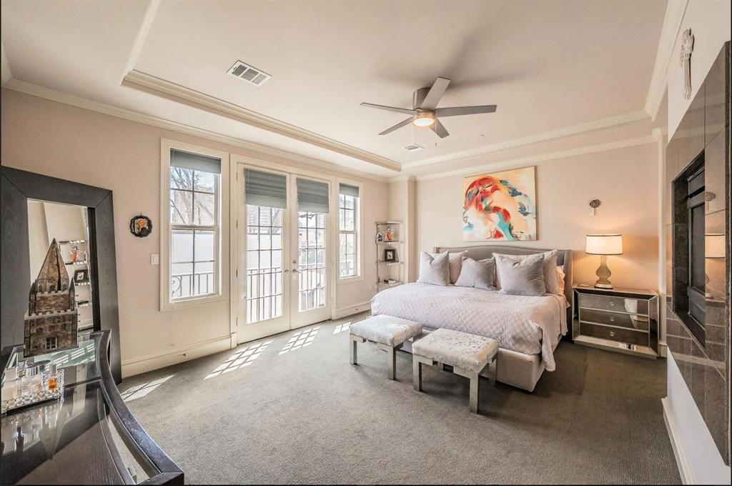 Bella Rosa - Residential