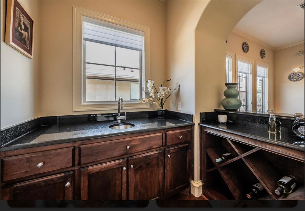 Bella Rosa - Residential