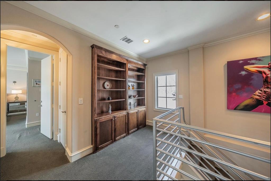 Bella Rosa - Residential