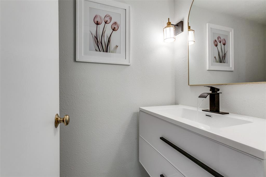 PRESTONWOOD COUNTRY CLUB CONDOS - Residential