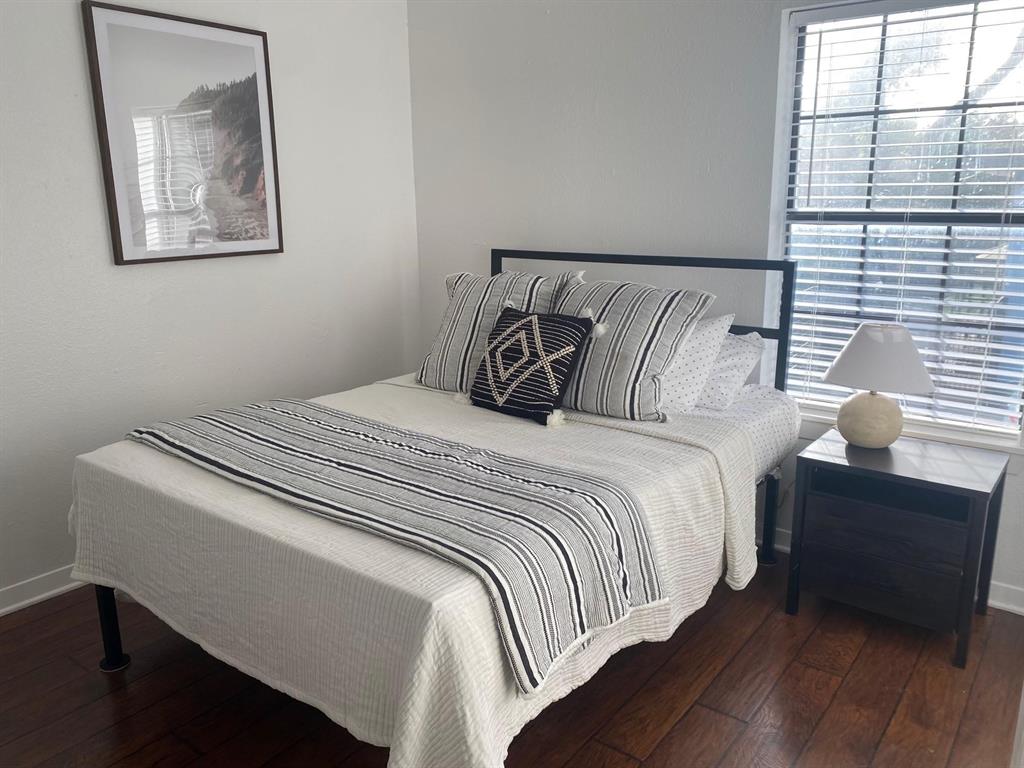 Hawkins W E - Residential Income