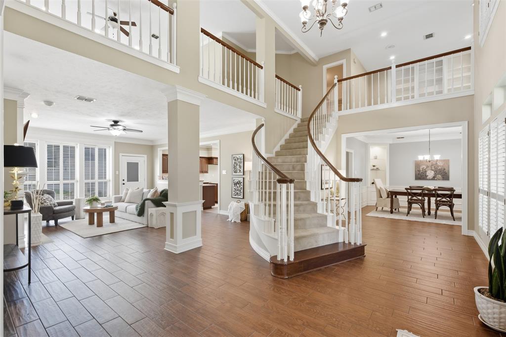 6813 Savannah Lane