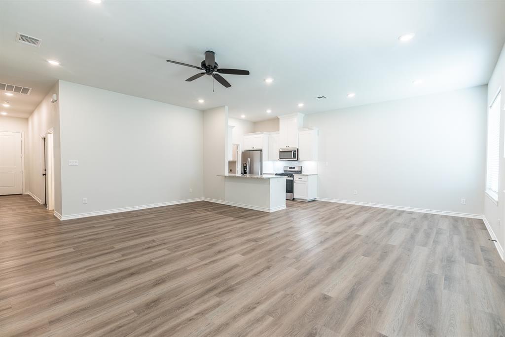 Henshaw Creek - Residential Income