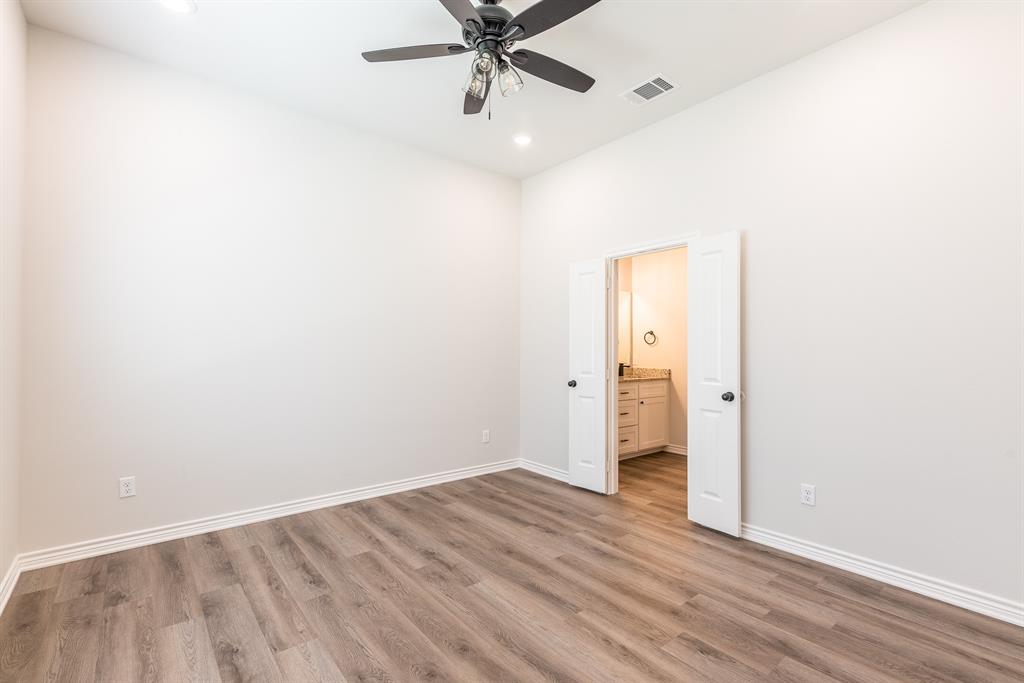 Henshaw Creek - Residential Income