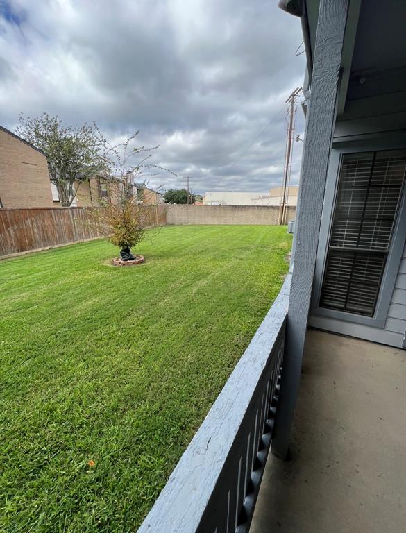 Townbluff Condo - Residential