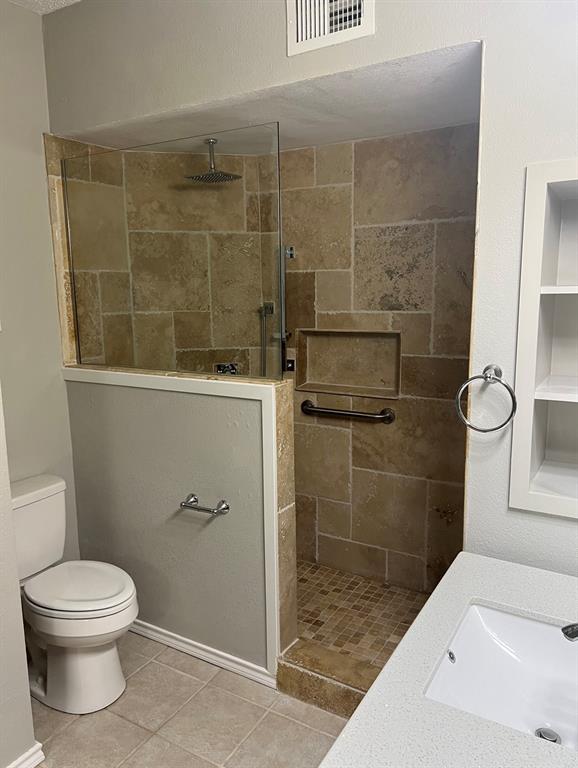 Townbluff Condo - Residential