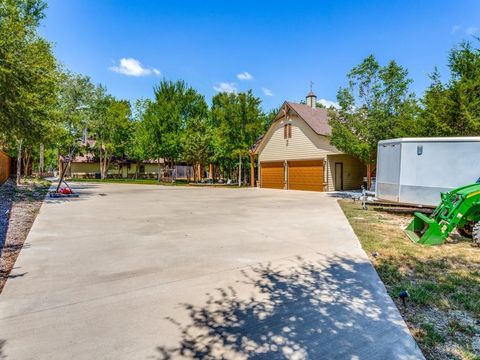 A home in Van Alstyne