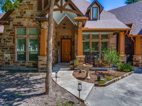 A home in Van Alstyne