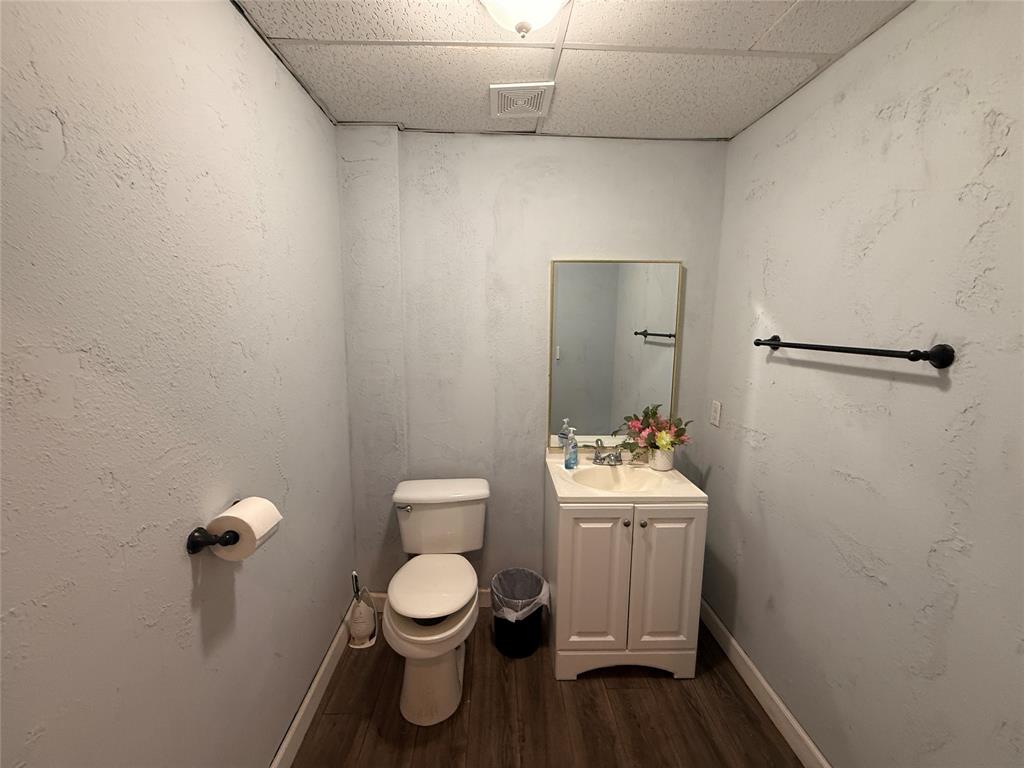 Granbury Corners Add - Commercial Lease