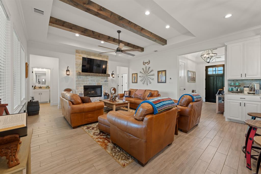 6065 Bella Terra Lane