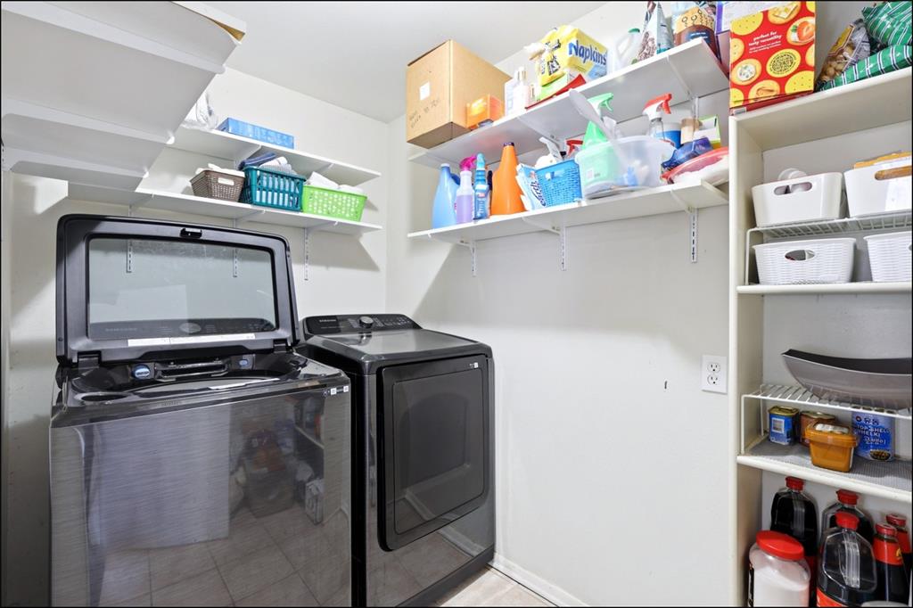 Cartuh Terrace - Residential