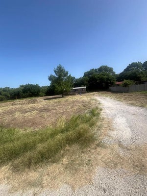 101 BROOK CT, SPRINGTOWN, TX 76082 - Image a83301e8e9e293742a3a8fedfe7724ea/1814678019