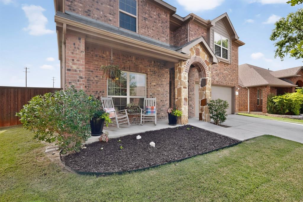 201 Sandy Creek Way