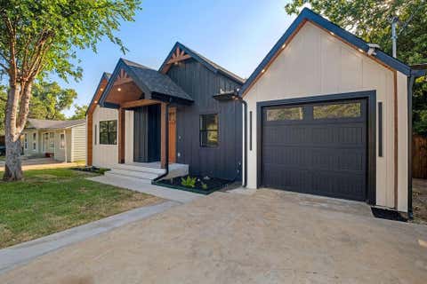 Tiny photo for 707 Hilltop Drive, Irving, TX 75060 (MLS # 21341459)