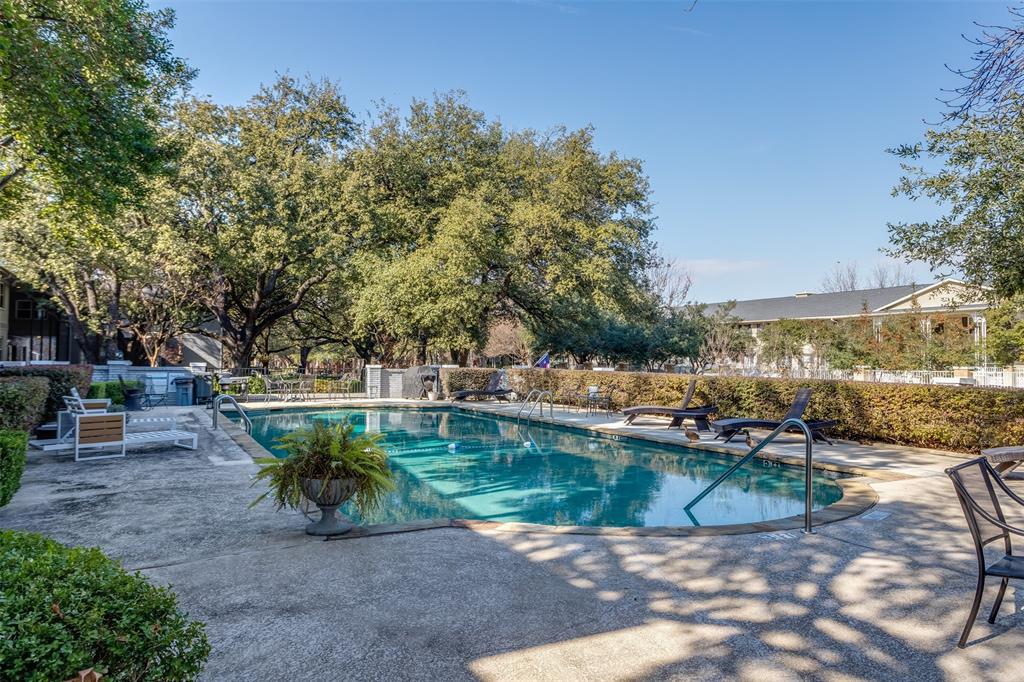 Condo Fontainbleau - Residential