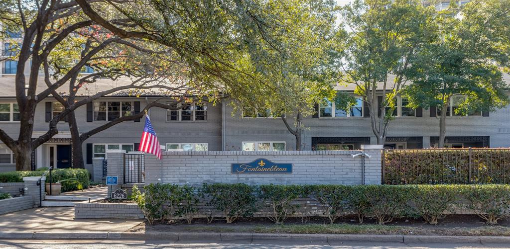 Condo Fontainbleau - Residential