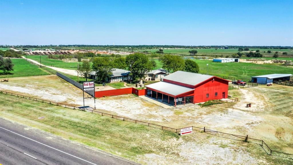 876 Private Road 1624