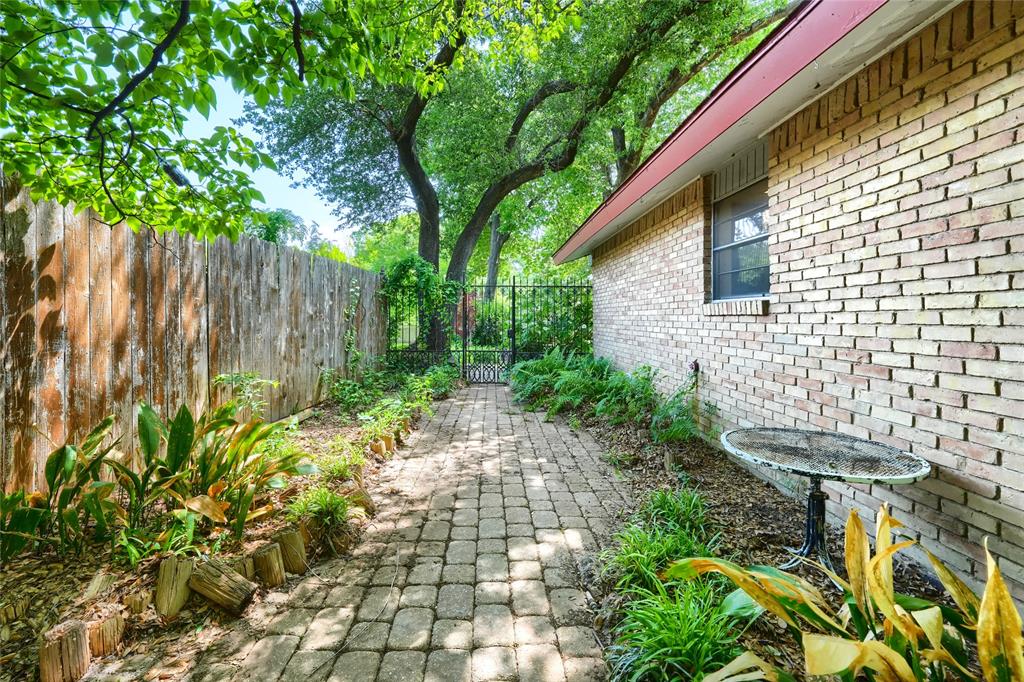 Lochwood - Residential